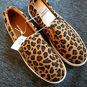 Old Navy Canvas Slip Ons NWT